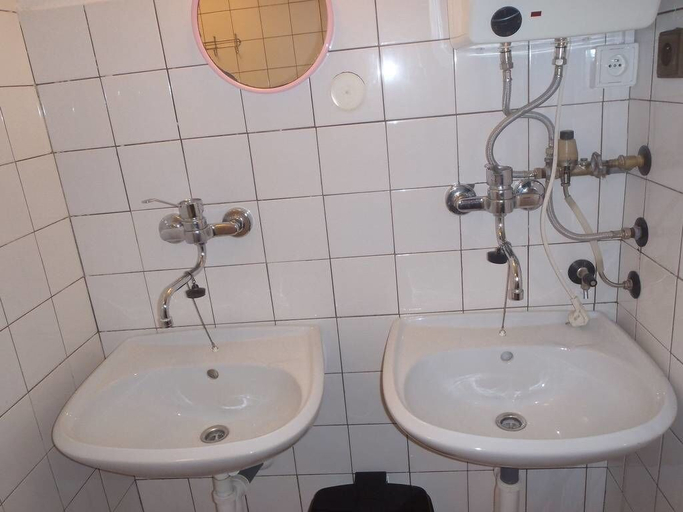 Bathroom, Penzion Mikeš, Trutnov