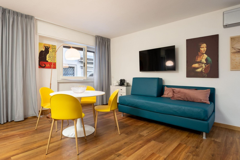 Others 5, Guicciardini Apartment, Florence