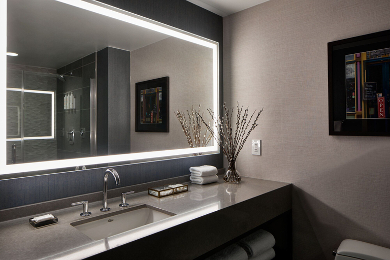Bathroom 4, Lancaster Marriott at Penn Square, Lancaster
