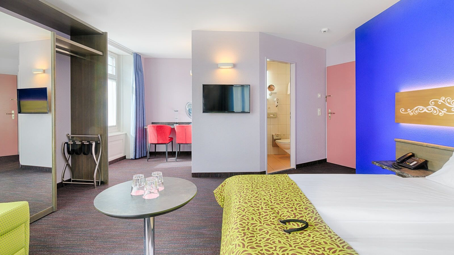 Bedroom 2, Hotel Drei Könige, Luzern