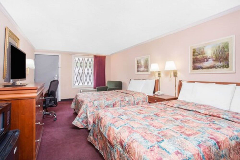 Bedroom 4, Knights Inn Augusta at Deans Bridge Rd, Richmond