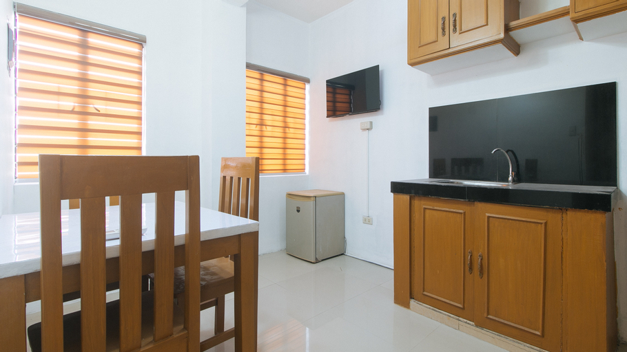 Dining Room 5