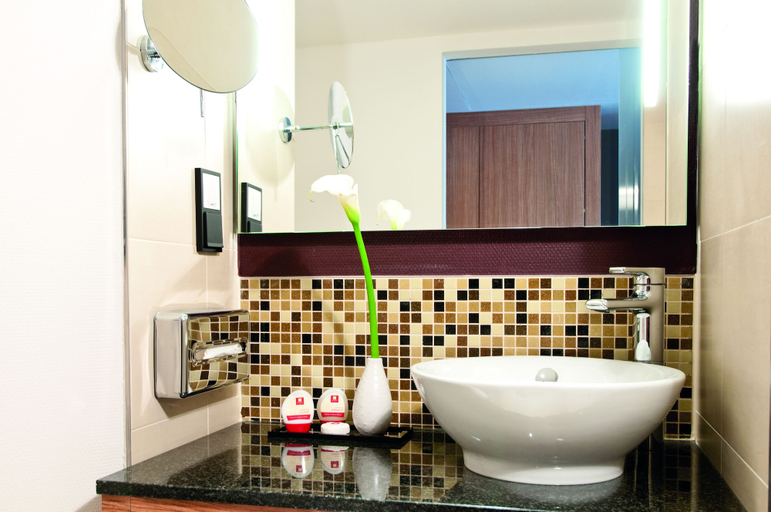 Bathroom 4