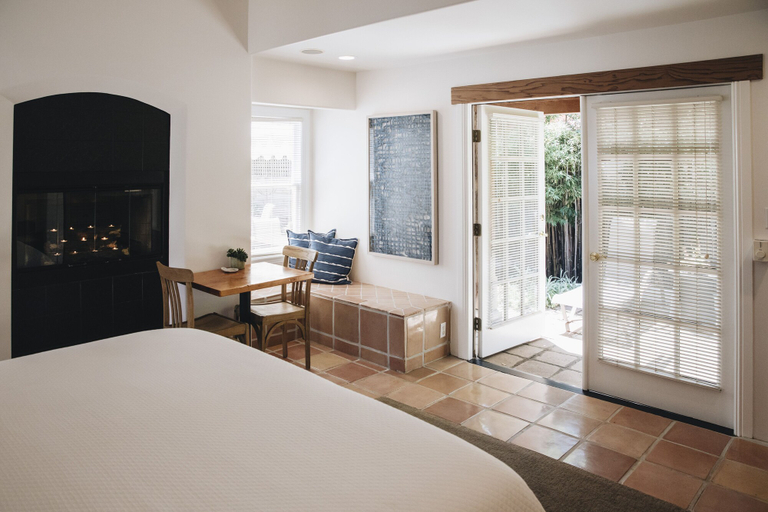 Bedroom 2, Cottage Inn & Spa, Sonoma