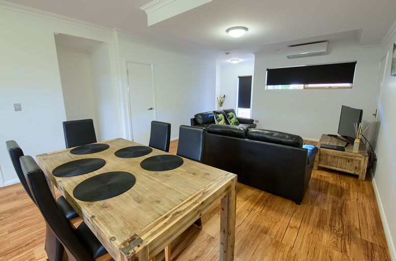Dining Room 3