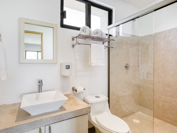 Bathroom 4, Hotel Ojo de Agua, Benito Juárez