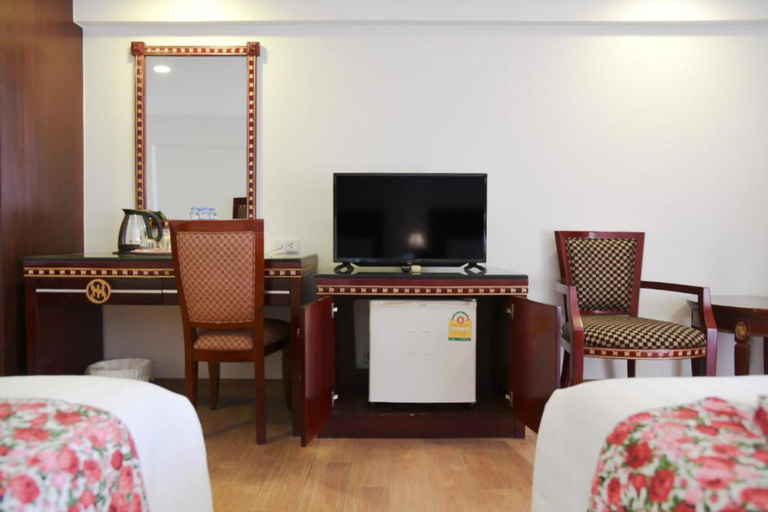 Bedroom 3, Pattaya Hiso Hotel, Pattaya