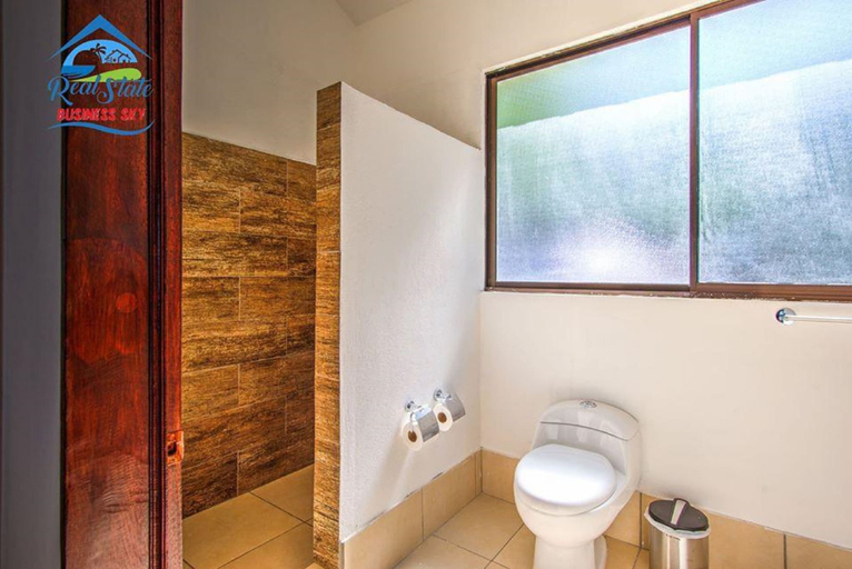 Bathroom 4, Villas Azul, Garabito