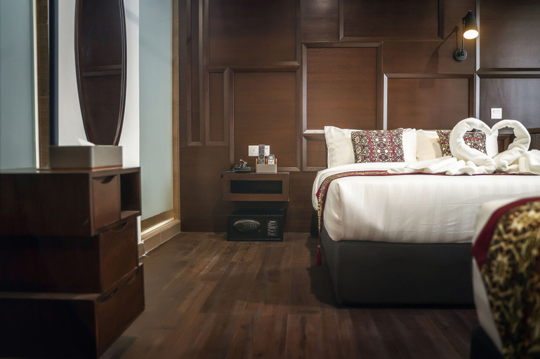 Bedroom 14