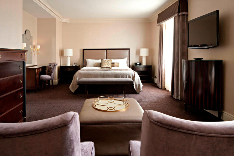 Bedroom 3, Delta Hotels by Marriott Bessborough, Division No. 11