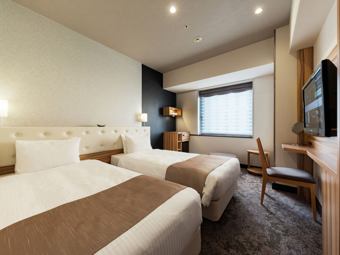 Bedroom 13