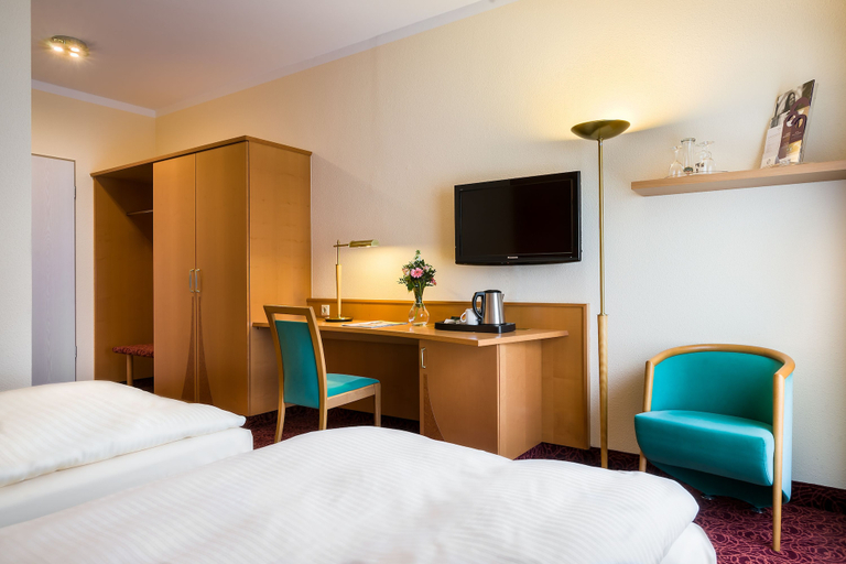Bedroom 2, Mercure Hotel Ingolstadt, Ingolstadt