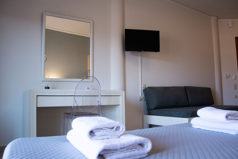 Bedroom 2, Horizon Apartments Platanias, Crete