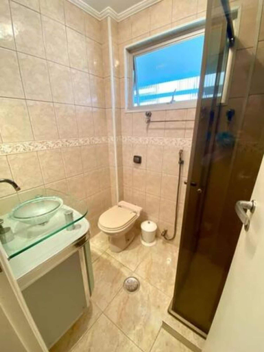 Bathroom, Apto próximo da Praia da Enseada c Wi-Fi, Guarujá