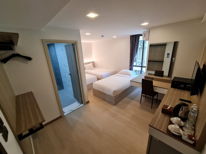 Bedroom 9