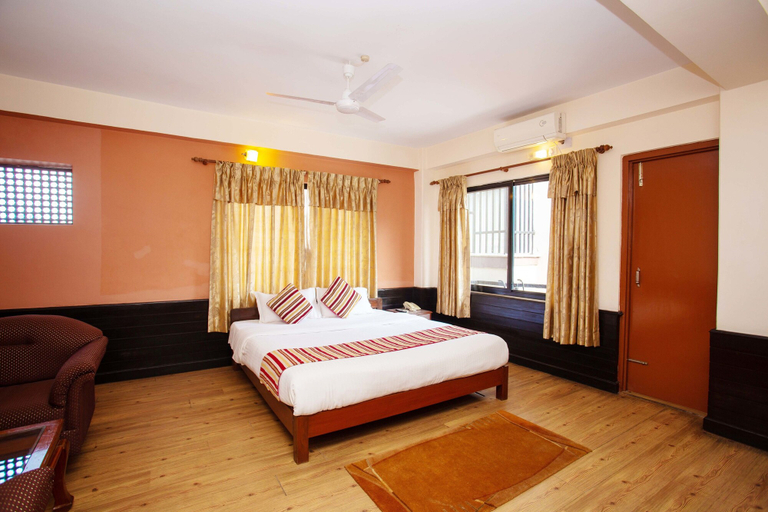 Bedroom 4, Hotel Crystal Palace, Gandaki