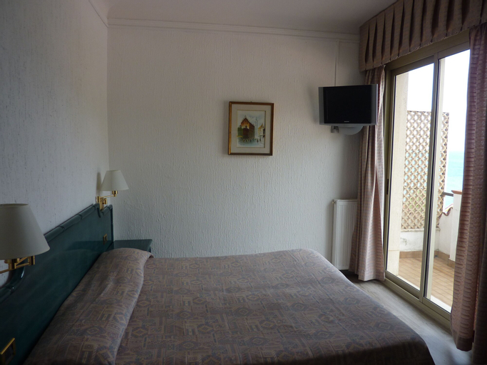 Bedroom 27
