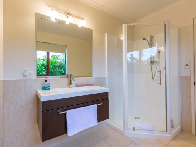 Bathroom 4, Accent House Boutique Bed & Breakfast, Tasman