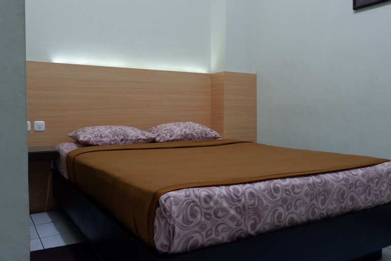 Bedroom 8