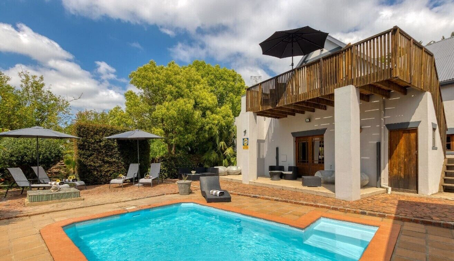 Sport & Beauty, Sauvignon Country Lodge, Cape Winelands
