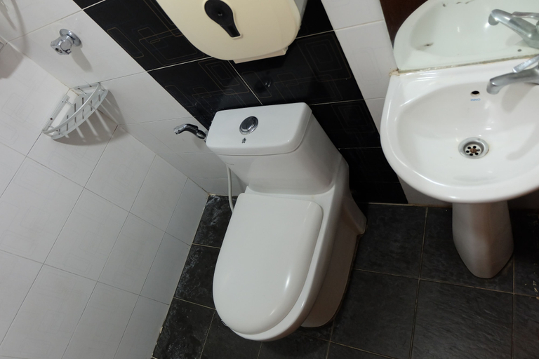 Bathroom 4, Esperanza Hotel, Kuala Lumpur