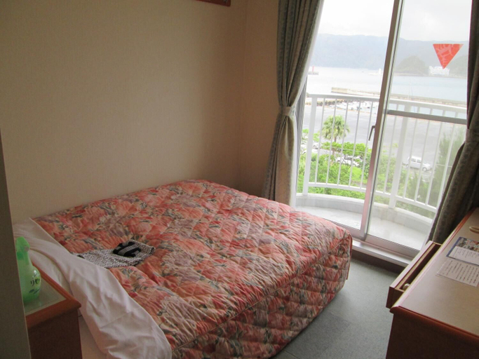 Bedroom 2, Hotel Big Marine Amami, Amami