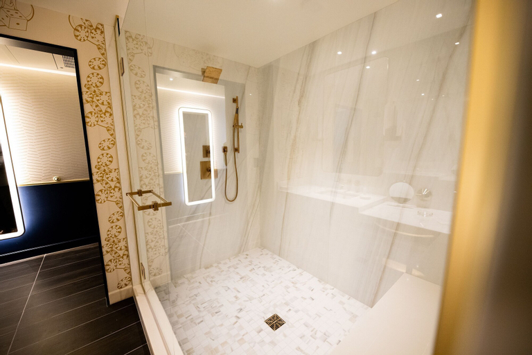 Bathroom 3