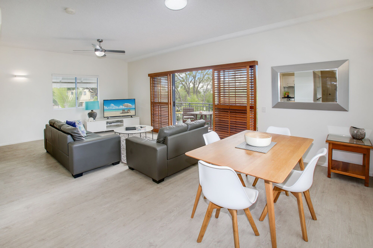 Dining Room 5