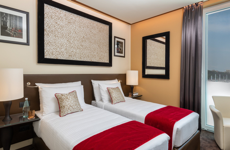 Bedroom 10