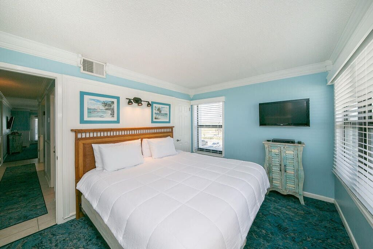 Bedroom 3, Island Sunrise 260, Baldwin