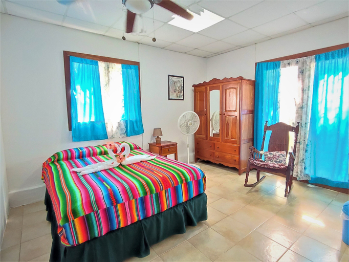 Bedroom 4, The Maya Mountain Lodge