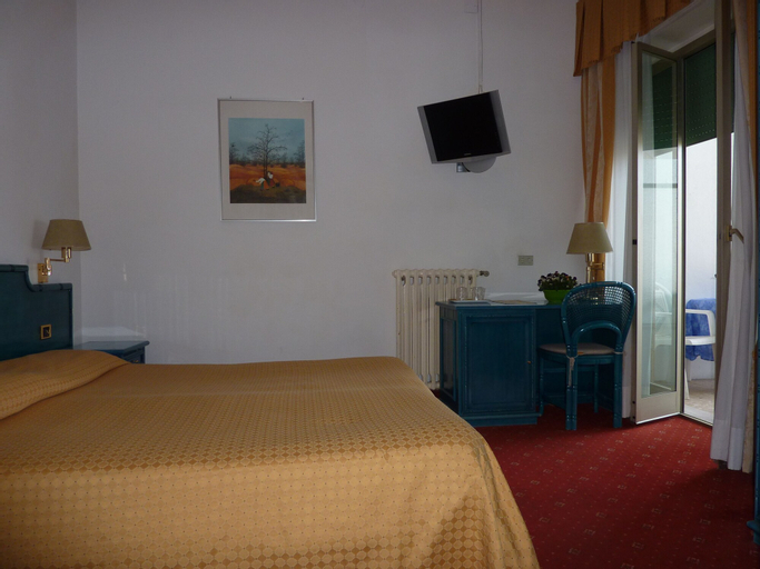 Bedroom 18
