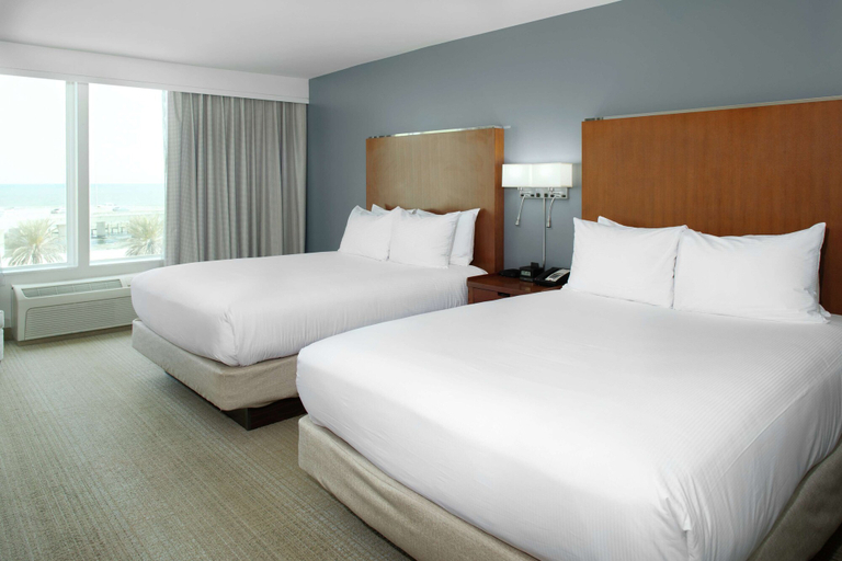 Bedroom 3, DoubleTree by Hilton Hotel Biloxi, Harrison