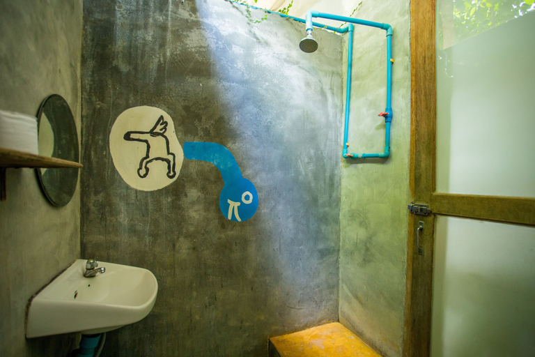 Bathroom 3, Baan Katisod, Pai