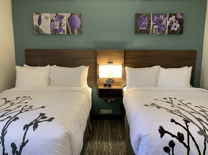 Bedroom 3, Sleep Inn & Suites California MD, Saint Mary's