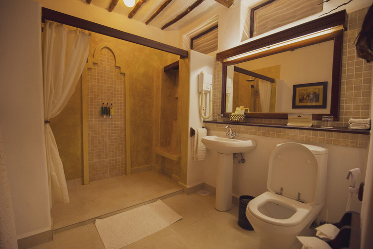 Bathroom 5, Zanzibar Beach Resort, Magharibi