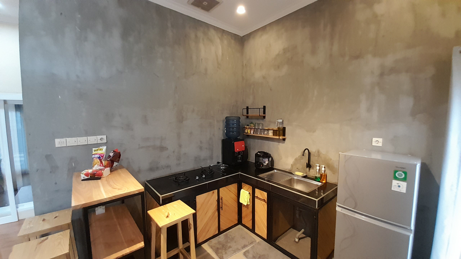 Others 3, Endah View Villa - Industrial Cozy Home, Malang