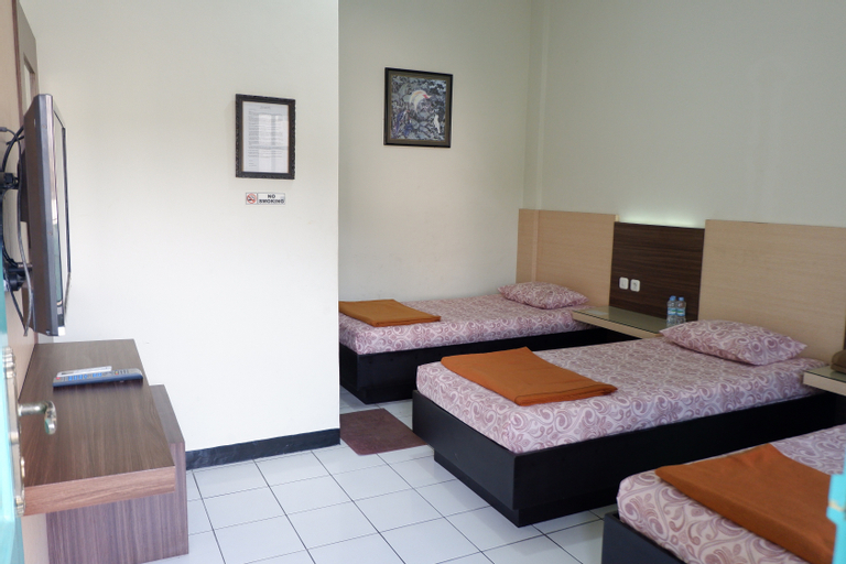 Bedroom 12