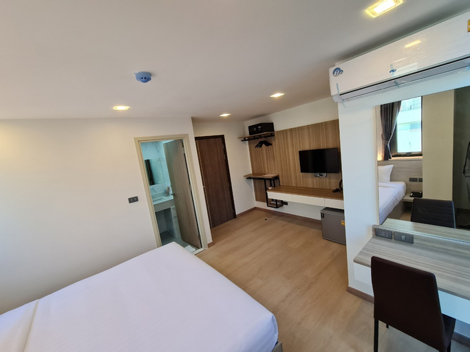 Bedroom 21