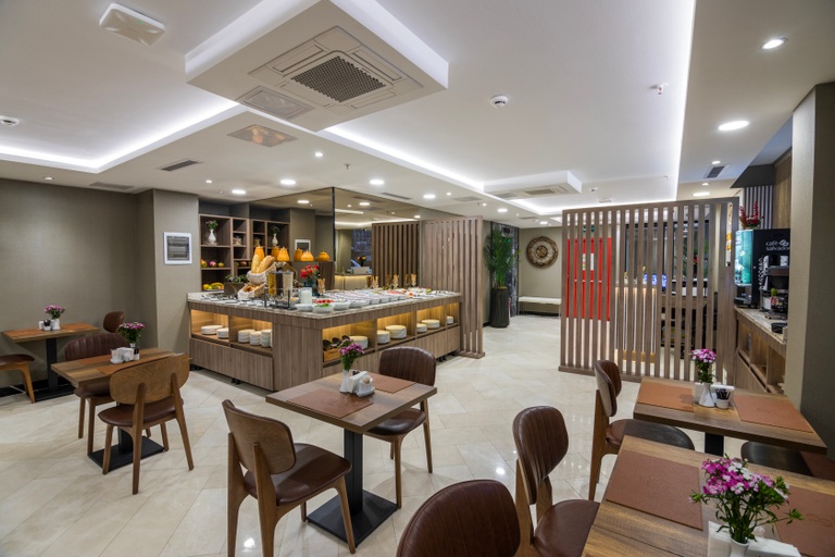 Food & Drinks 5, The Omiya Hotel, Fatih