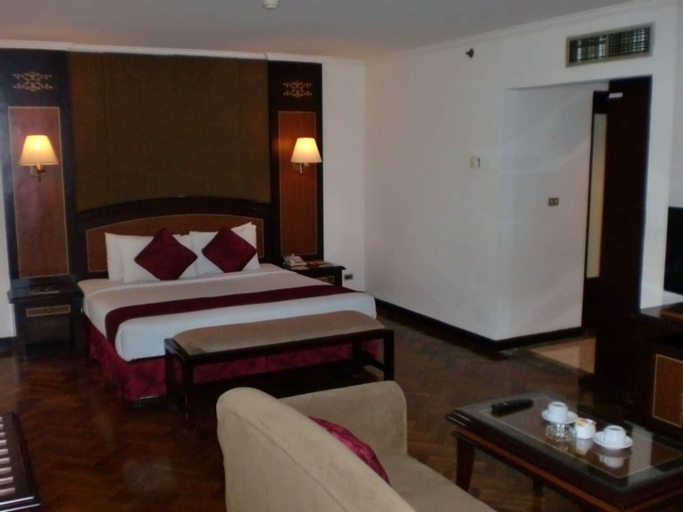Bedroom 5