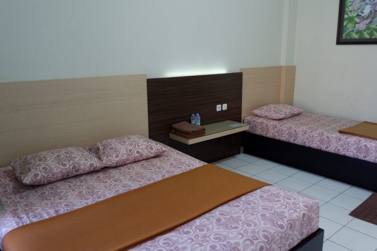 Bedroom 13