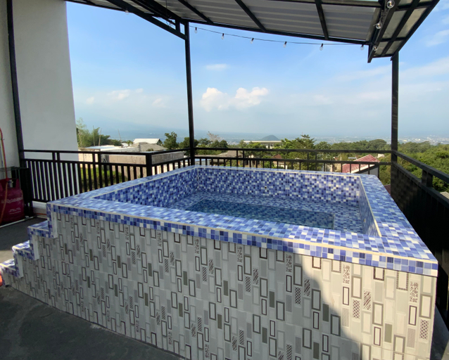 Sport & Beauty, Villa Puncak Batu, Malang