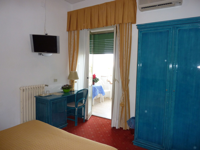 Bedroom 19