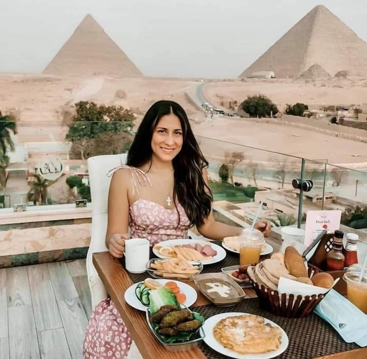 Food & Drinks, Rayan pyramids view, Unorganized in Al Jizah
