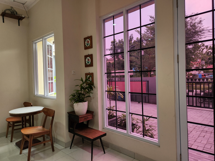 Others 2, C53 Guest House, Jakarta Pusat