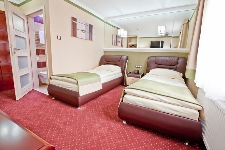 Bedroom 3, M Hotel Sosnowiec, Sosnowiec