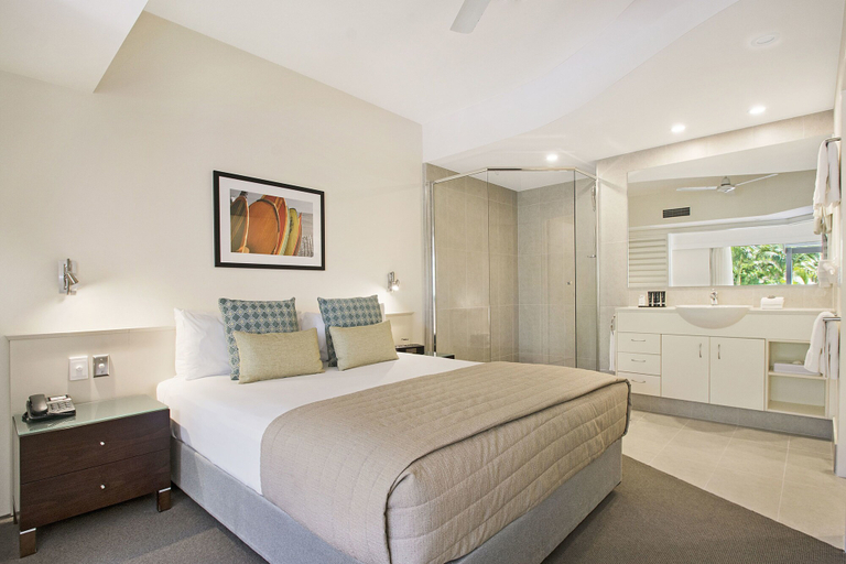 Bedroom 4, Mantra French Quarter Apartment, Noosa - Noosa-Noosaville