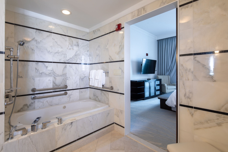 Bathroom 4, Private Owners, Miami-Dade