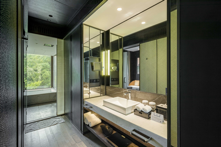 Bathroom 5